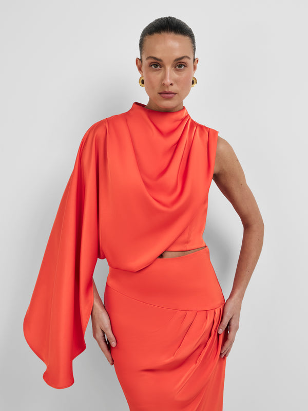 SIHAM TOP, close-up detail on size 8 model