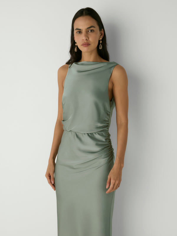 TERA GOWN, close-up detail