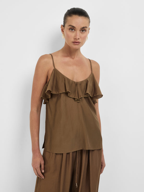 Size8 SHEIKE 1998402 Danika Top Cocoa Front Image