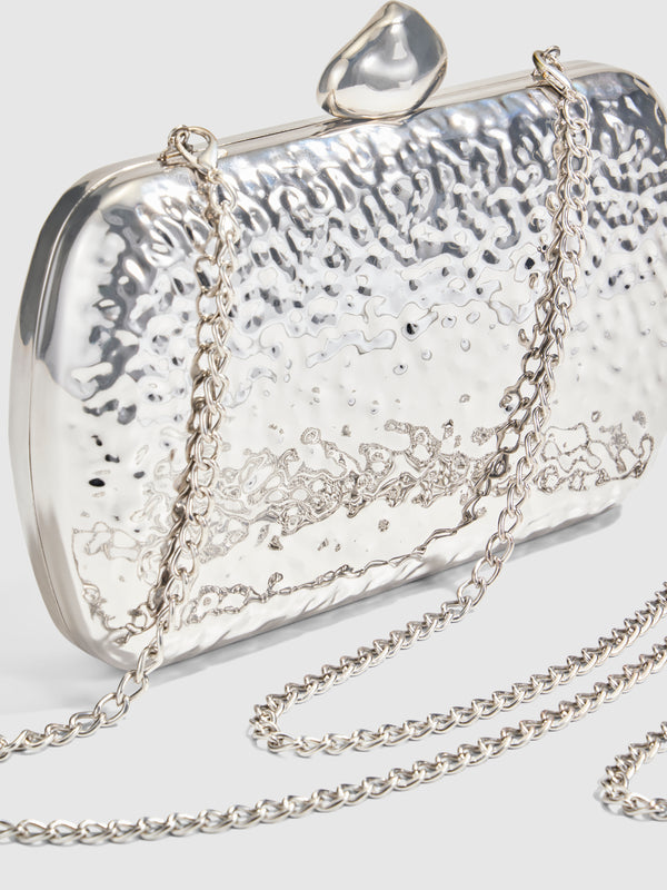 ZARIA CLUTCH, close-up detail