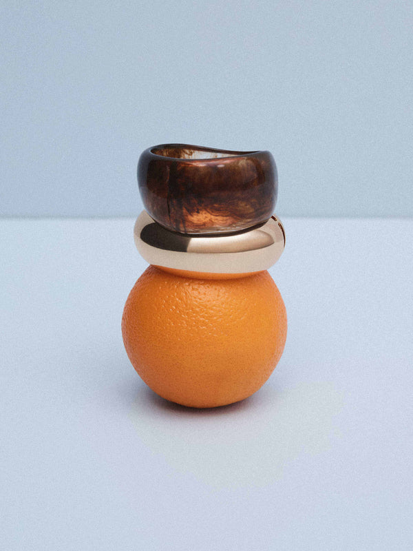 SHEIKE Leia Bangle Set Brown/Gold 1008103 Campaign Image