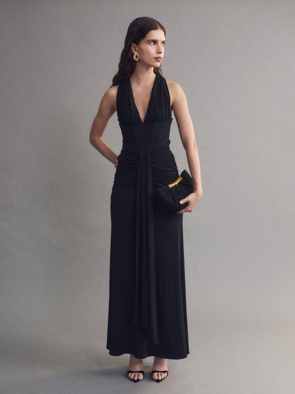 SHEIKE Lulu Gown Black 1008683 Campaign Image
