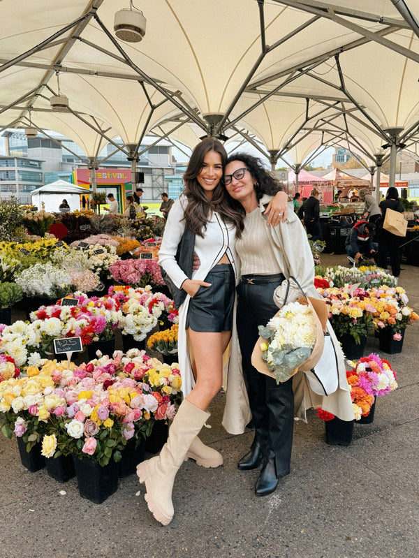 Blog Monika A DAY IN THE LIFE: MONIKA & VINKA – SHEIKE