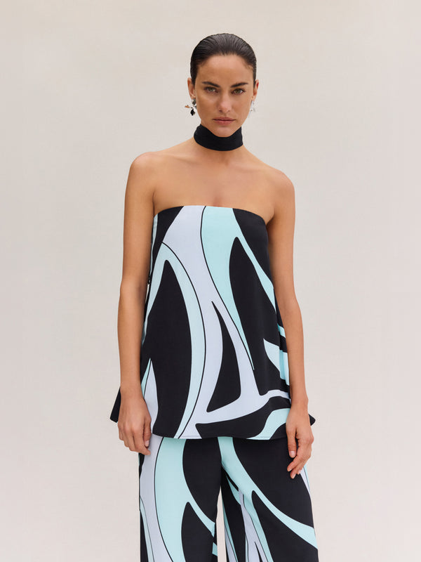 SHEIKE Romy Top Geo 1008474 Campaign Image