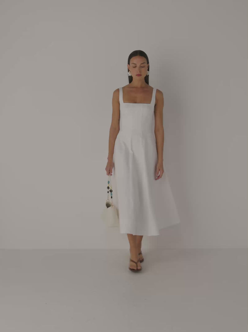 Video SHEIKE Astra Dress White 1009171 Video