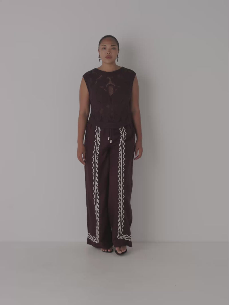 Video SHEIKE Bella Crochet Top Bordeaux 1009157 Video