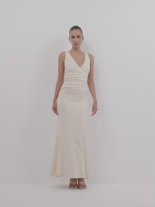 Video Luna Midi Dress Cream 1009040 Video
