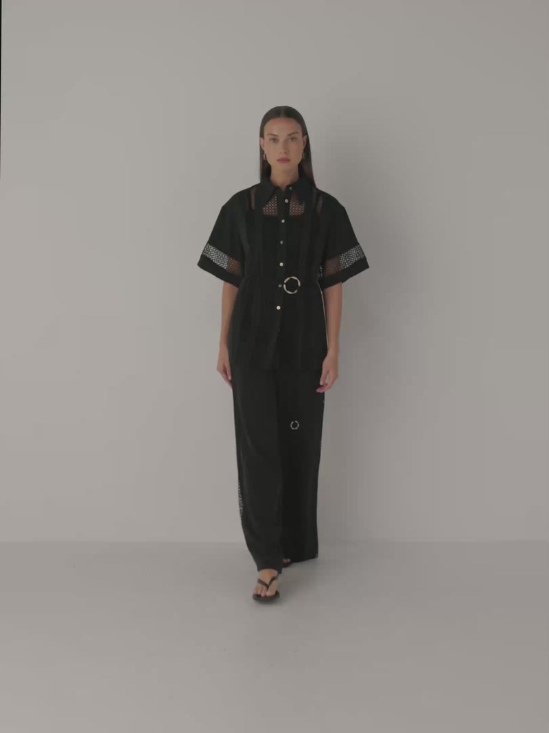Video SHEIKE Nola Shirt Black 1009220 Video