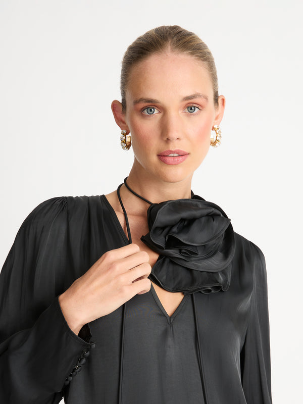 CARRIE LONG SLEEVE  BLOUSE WITH NECK ROSE TIE IN BLACK
